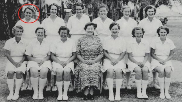 The 1958 Australian Team to New Zealand showing Joyce Dalton, circled. 