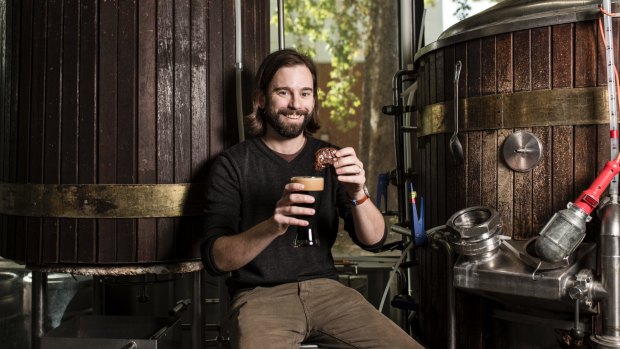 Kevin Hingston of Pact Beer Co. They have teamed up with Melbourne's Butterbing Cookie Sandwiches to make a salted caramel porter called 'Who poured the porter in the cookie jar'.