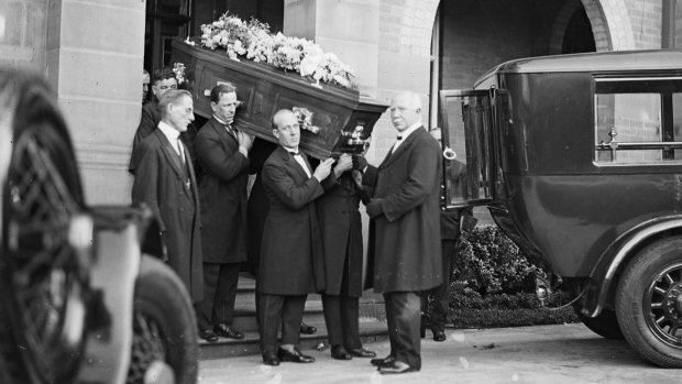 Dame Nellie Melba's coffin is carried to a hearse at Scots' Church in Melbourne in February 1931.