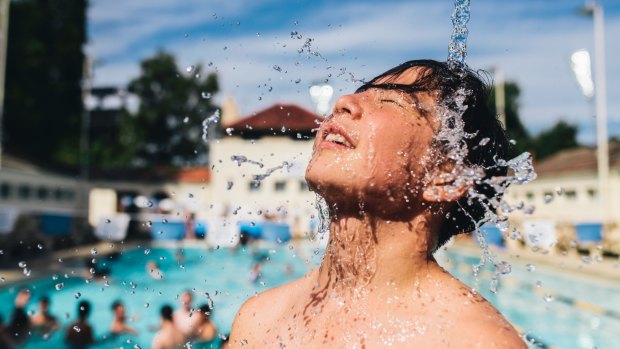 Extreme heat conditions last week sent people to pools around Canberra to stay cool.