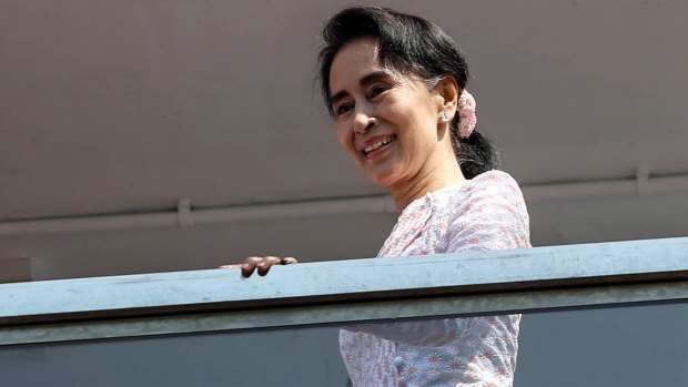 Aung San Suu Kyi had vowed to be "above the president".