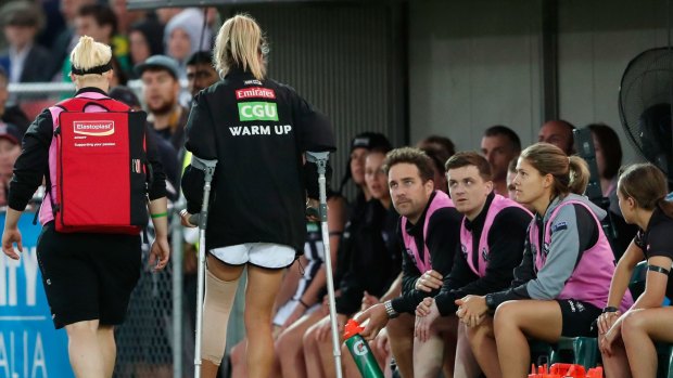 Collingwood's Kate Sheahan ruptured her ACL.