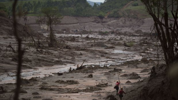 The Samarco dam disaster unleashed a massive wave of mud. 