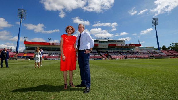 Opposition Leader Bill Shorten and his candidate for Herbert, Cathy O'Toole, visit the home ground of the North Queensland Cowboys in Townsville.