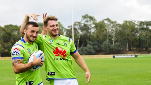 English duo Josh Hodgson and Elliott Whitehead will be vital for the Canberra Raiders against Gold Coast on Saturday. 