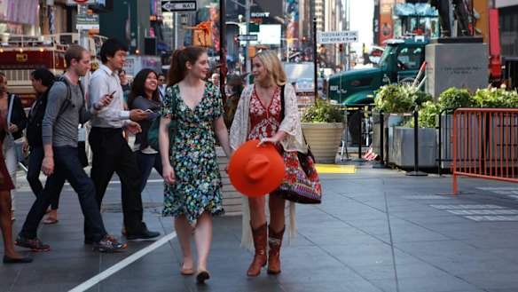 Xenia Goodwin (left) and Alicia Banit in New York City in the film. 