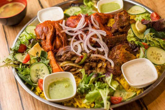 Hands-on: Mixed mandi platter at House of Mandi.