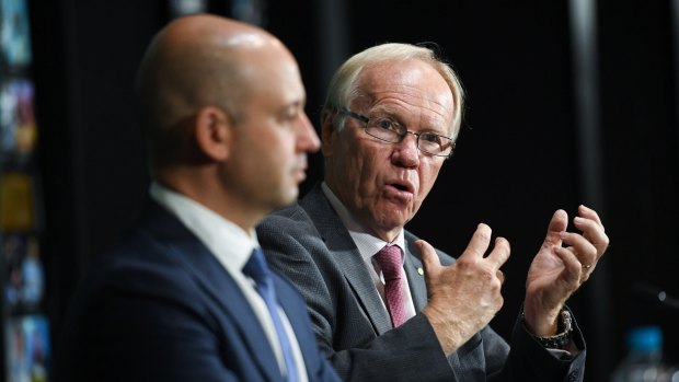 New ARLC chairman Peter Beattie's first job will be to unify the 16 NRL clubs to pass reform.