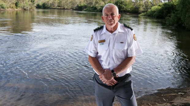 Peter Wright's team of volunteers has pulled the bodies of nearly 50 people out of the Murray River near Albury. 