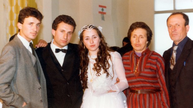 Yolla and husband Tony at their 1985 wedding, with Yolla's parents, Jamal and Simon, and one of her brothers.