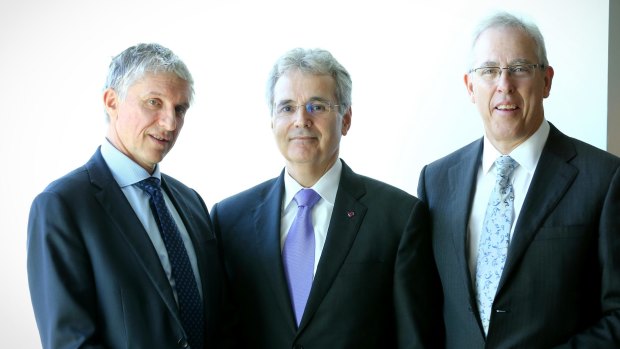 Grant McArthur, of the Victorian Comprehensive Cancer Centre, cancer researcher Ronald DePinho and Peter Leedman, of the Harry Perkins Institute of Medical Research.