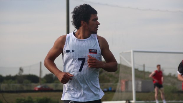 Sam Petrevski-Seton hits the track in LA with the AFL Academy.