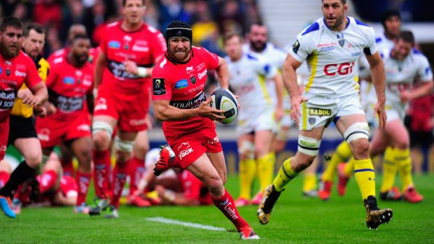 The Brumbies face a potential showdown with Matt Giteau and Toulon at the world club 10s tournament next month.
