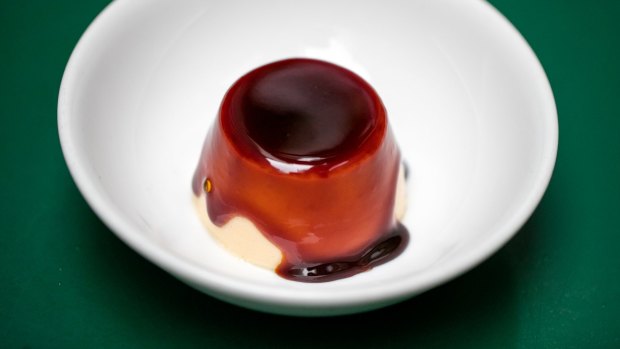 Flan with vermouth. 