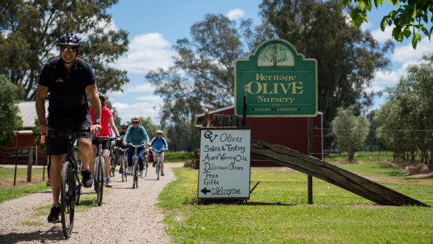 Cycling around Beechworth.