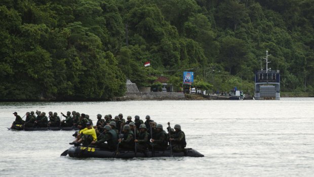 Indonesian military training takes place in front of Nusakambangan Prison where Australians Andrew Chan and Myuran Sukumaran are awaiting execution. 