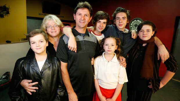 Worker Alex Varga with his wife Leah and children Andrew, 17, Steven, 15, Mathew, 13, Nathan, 11 and Jessie, 10.