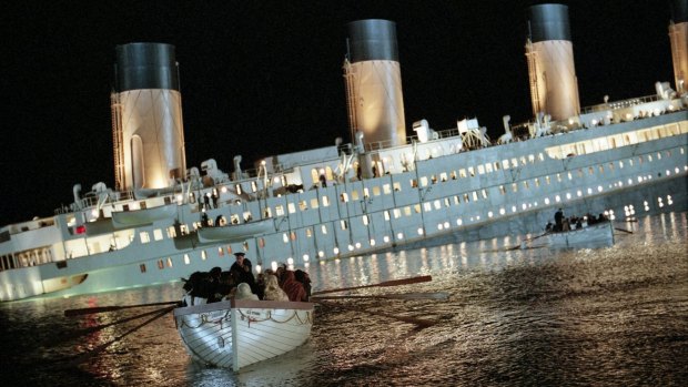 The combination of real-life disaster, fictional love story and eye-popping special effects helped <i>Titanic</i> sail into movie history.