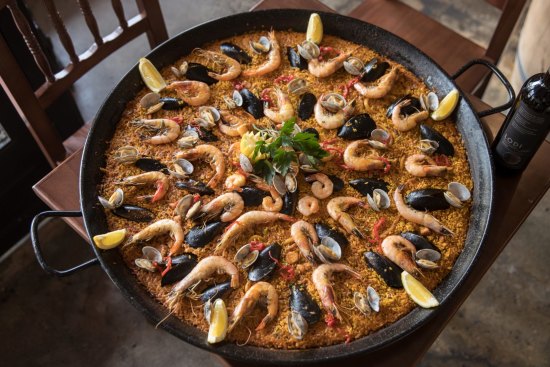 Seafood paella from La Bodega de Andres 