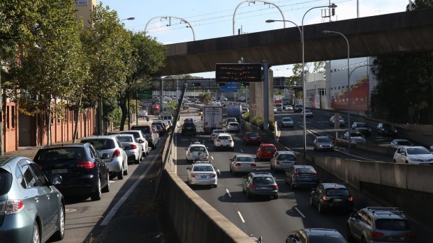 The Institute of Transport and Logistics Studies has calculated that for the Sydney metropolitan area, if  registration charges are halved and  a 5¢ per kilometre peak period charge is introduced then almost every driver would be better off.