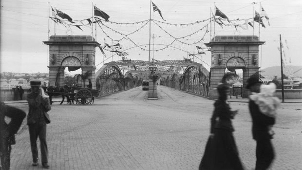 Victoria Bridge, decorated for the Duke of York, 1901. The abutment shown has been turned into a tourist attraction.