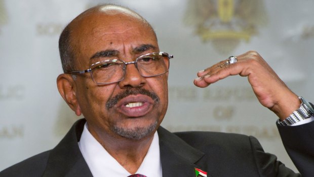 South Africa has decided to withdraw from the International Criminal Court following a dispute over the visit in 2015 by Sudanese President Omar al-Bashir.

