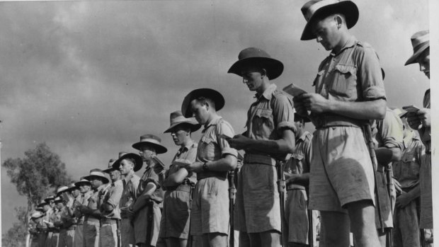 Australian troops stationed in the Middle East in 1942 needed a lightweight uniform.