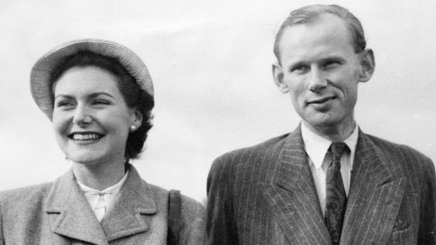 Mark Colvin's mother Anne and father John arriving in Australia in early 1949. 