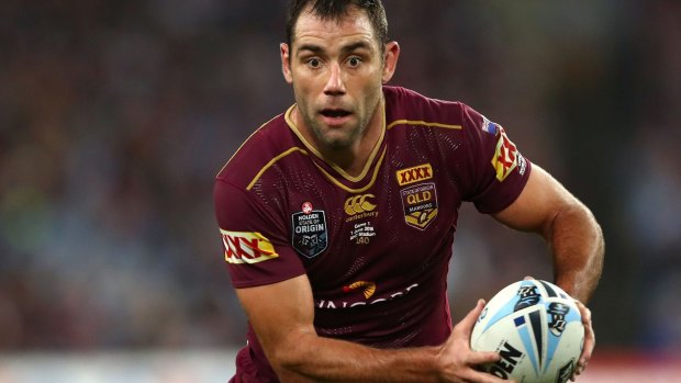 Cameron Smith gives Queensland the edge at dummy half.