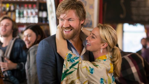 The most recent season featured the relationship between Nina Proudman (Asher Keddie) and Harry (Alexander England).