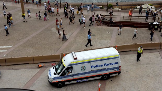 Police keep people away from the Sydney Opera House during last week's evacuation.