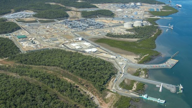 A dramatic decline in business investment has been blamed on the completion of LNG projects in Queensland.