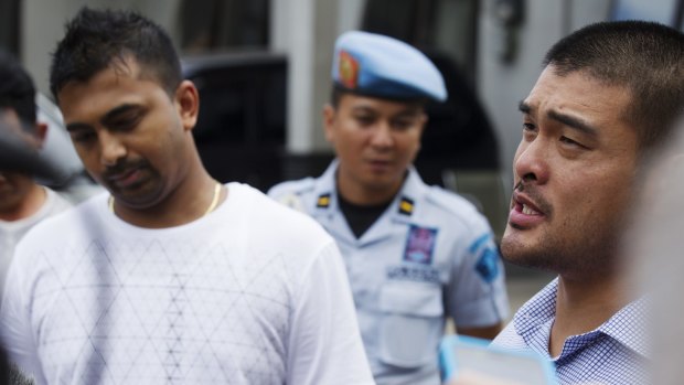 Michael Chan and Chinthu Sukumaran, brothers of the two Australians facing execution, give a press conference at Wijaya Pura, Cilacap.