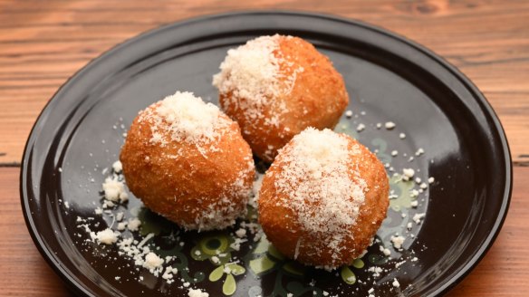 Leek and mahon cheese croquettes.