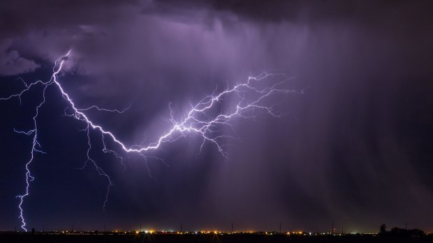 Victorian health authorities have issued a high risk warning of thunderstorm asthma.