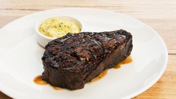 Rangers Valley rib-eye with bearnaise sauce.