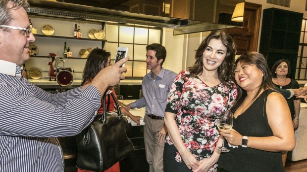 Nigella had plenty of time to mingle with fans and pose for photographs. 