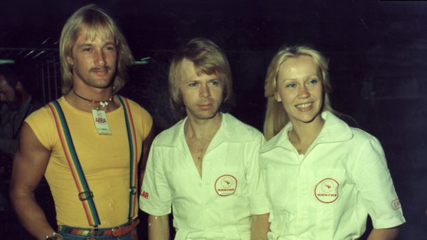 Bjorn Ulvaeus and Agnetha Faltskog, then a married couple, with their trainer/bodyguard Richard Norton.
