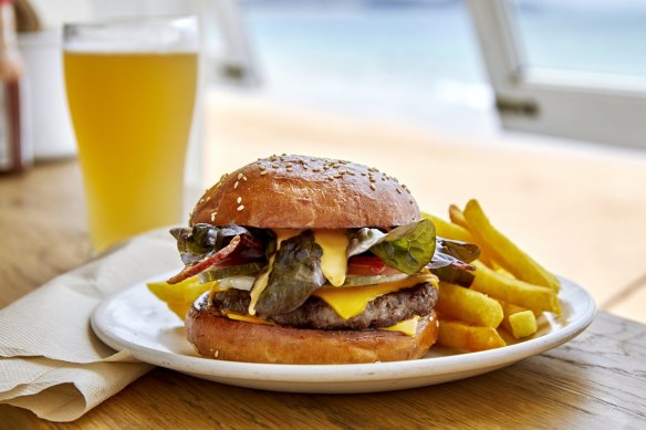 Go-to dish: the Diner Burger is a spectacular, straight-up example of the craft.