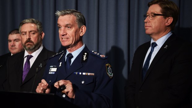 NSW Police Commissioner Andrew Scipione and Police Minister Troy Grant have announced a new NSW police executive structure. 
