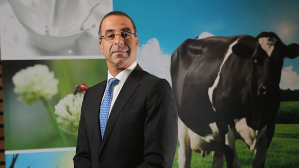 Gary Helou resigned as Murray Goulburn's managing director.