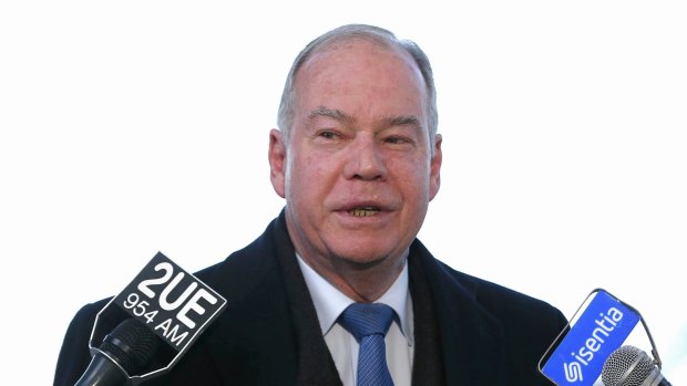 Liberal MP Russell Broadbent has implored Prime Minister Malcolm Turnbull to act on asylum seekers.