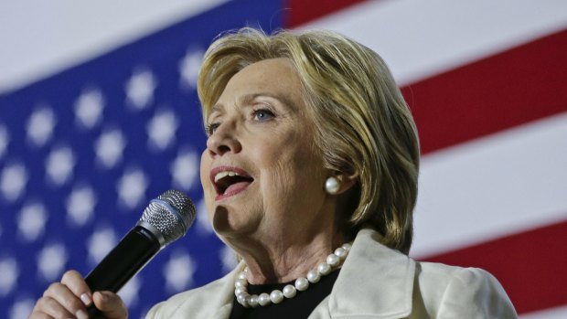 Democrat front-runner Hillary Clinton says the US trading partnership with China is symbiotic.