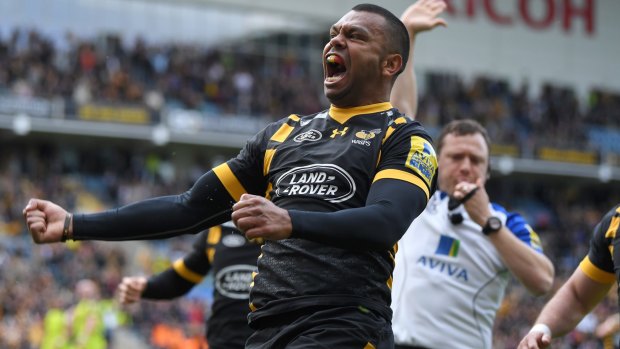 COVENTRY, ENGLAND - MAY 20: Kurtley Beale of Wasps dcelebrates scoring the opening try during the Aviva Premiership match between Wasps and Leicester Tigers at The Ricoh Arena on May 20, 2017 in Coventry, England. (Photo by Laurence Griffiths/Getty Images)