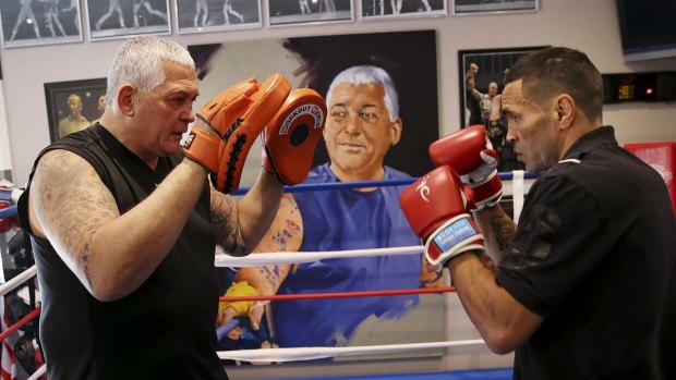 Three-time world champion Anthony Mundine sparring with Mick Gatto. 