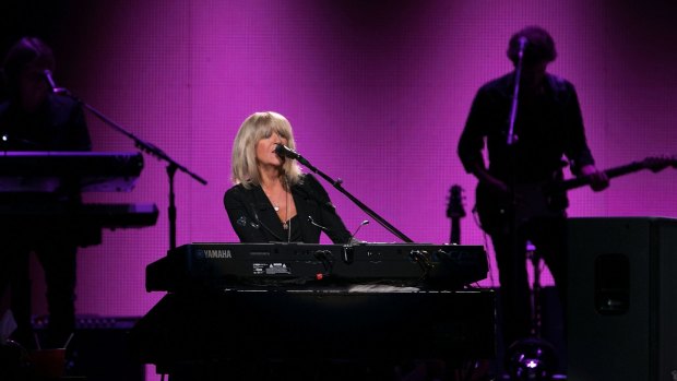 Prodigal daughter returns: Christine McVie!