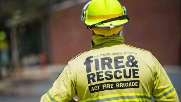 A fire broke out on the roof of a Gungahlin store on Thursday.