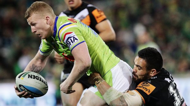 Raiders back rower Mitch Barnett is set to join Newcastle if Junior Paulo comes to Canberra mid season. 