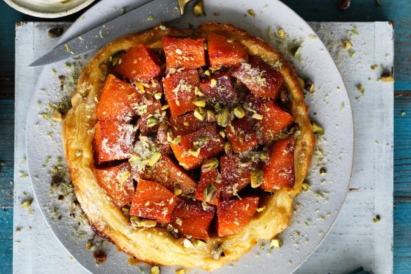 Sweet pumpkin tarte tatin with lime and pistachio
