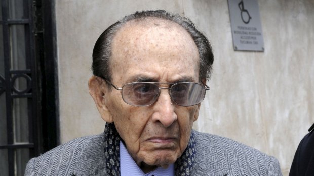The oldest member of Argentina's Supreme Court is resigning after becoming the target of government claims that he is physically and mentally incapable of remaining in his post.